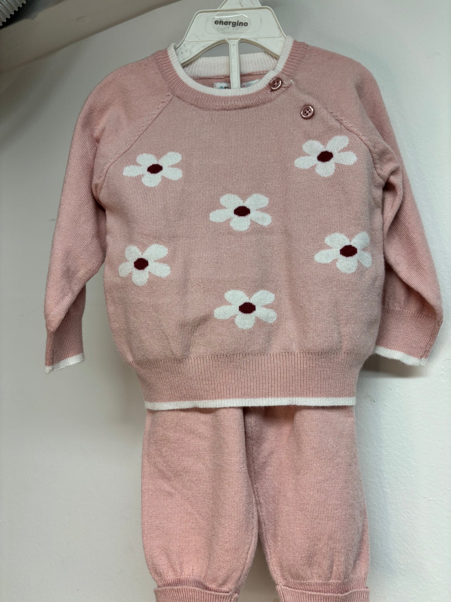 Completo in maglia Rosa